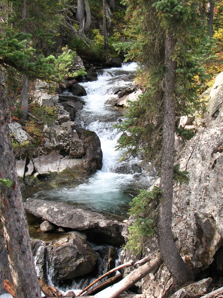 Csacade Creek
