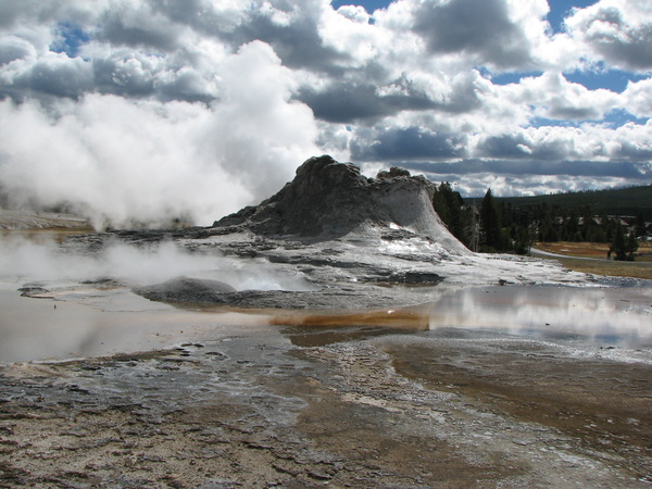 Castle Geyser